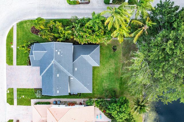 6867 Cobia Circle, Boynton Beach, FL 33437