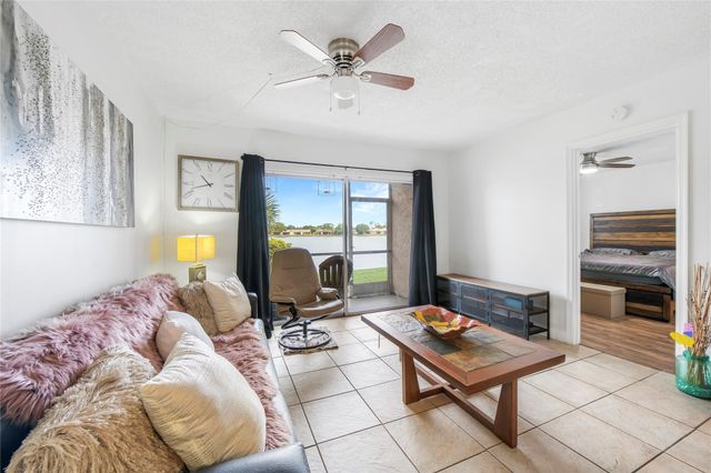 5510 Lakeside Drive 106, Margate, FL 33063
