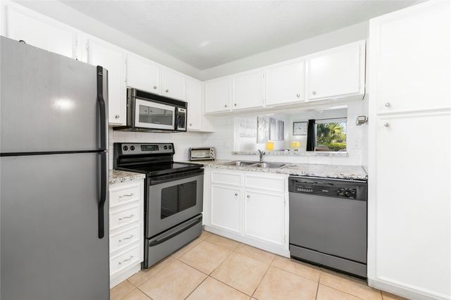 5510 Lakeside Drive 106, Margate, FL 33063