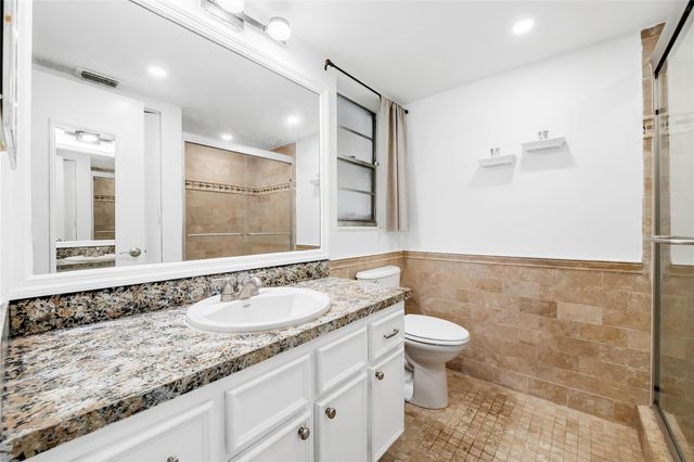 5510 Lakeside Drive 106, Margate, FL 33063