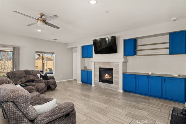 13374 Luna, Victorville, CA 92392