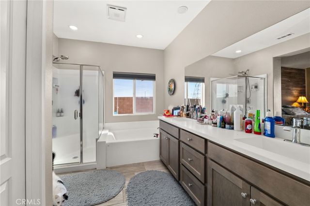 13374 Luna, Victorville, CA 92392