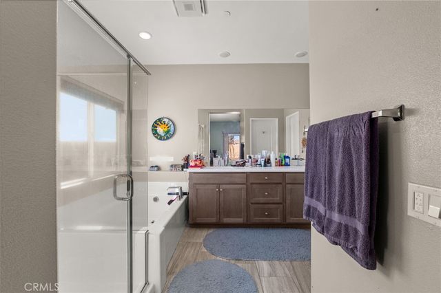 13374 Luna, Victorville, CA 92392
