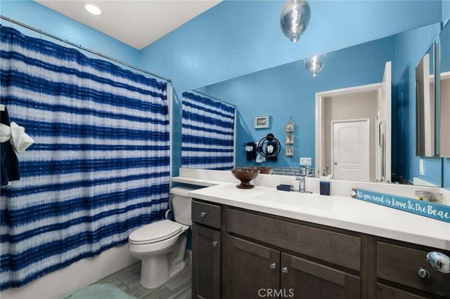 13374 Luna, Victorville, CA 92392