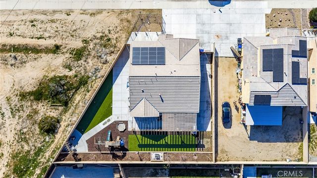 13374 Luna, Victorville, CA 92392
