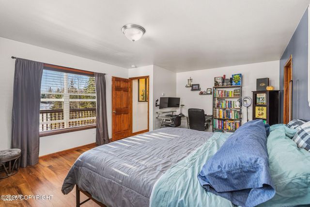 48305 Lakeside Avenue, Soldotna, AK 99669