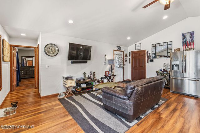 48305 Lakeside Avenue, Soldotna, AK 99669