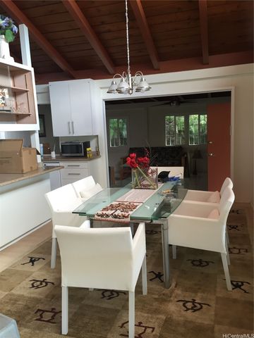 953 Ailuna Street, Honolulu, HI 96821