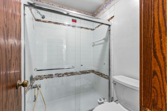 5683 W Bavarian Pass, Fridley, MN 55432