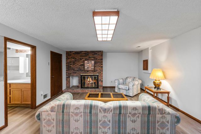 5683 W Bavarian Pass, Fridley, MN 55432