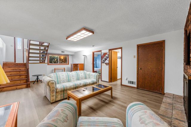 5683 W Bavarian Pass, Fridley, MN 55432