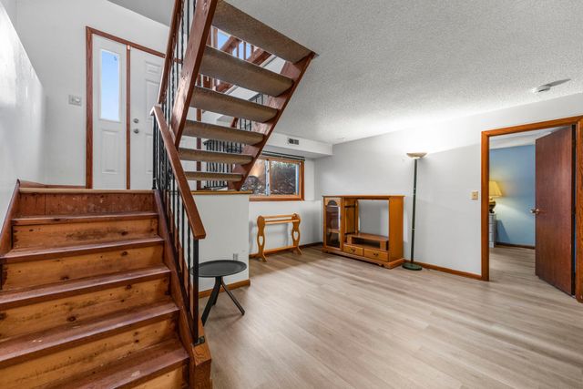 5683 W Bavarian Pass, Fridley, MN 55432