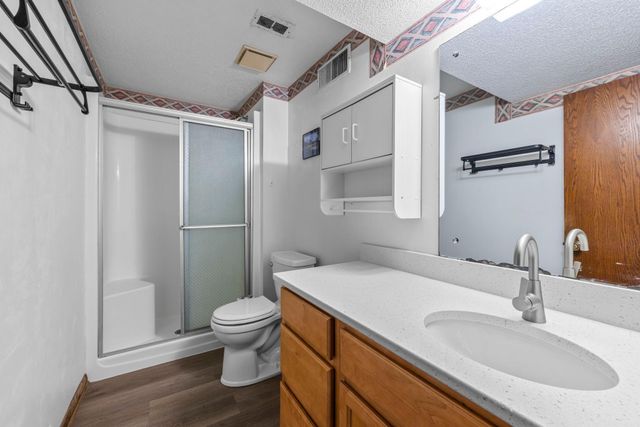 5683 W Bavarian Pass, Fridley, MN 55432