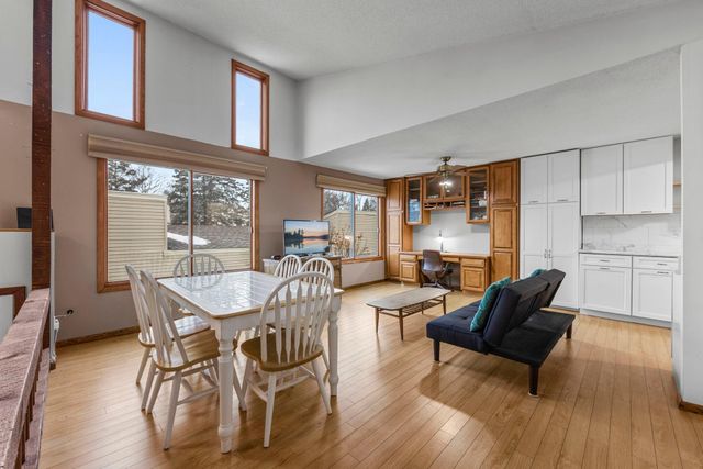 5683 W Bavarian Pass, Fridley, MN 55432