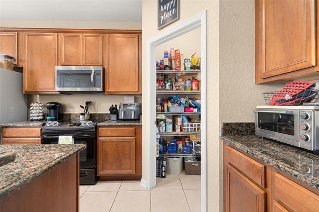 7710 FAIRGROVE AVENUE, Windermere, FL 34786