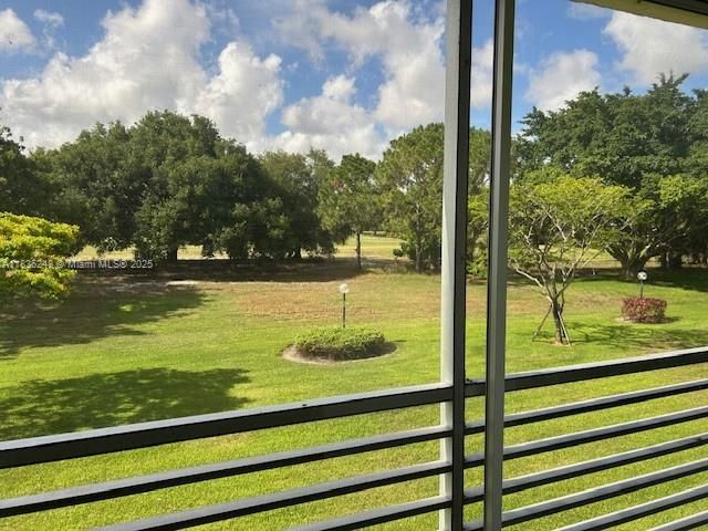 3503 Oaks Way 212, Pompano Beach, FL 33069