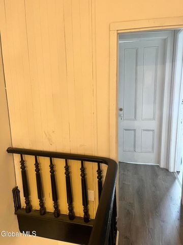 137 4th Avenue, Albany, NY 12202