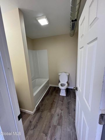 137 4th Avenue, Albany, NY 12202