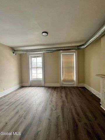 137 4th Avenue, Albany, NY 12202