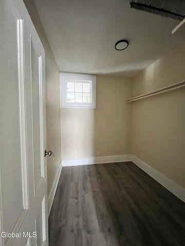 137 4th Avenue, Albany, NY 12202