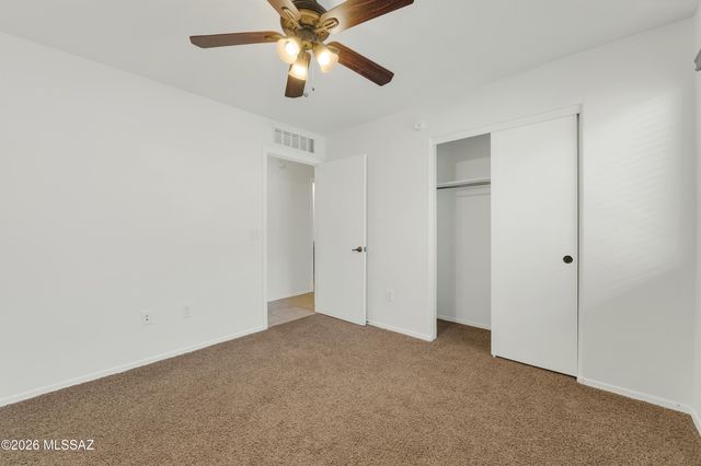 5082 E Kittentails Drive, Tucson, AZ 85756