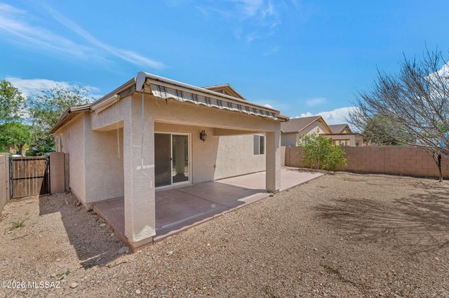 5082 E Kittentails Drive, Tucson, AZ 85756