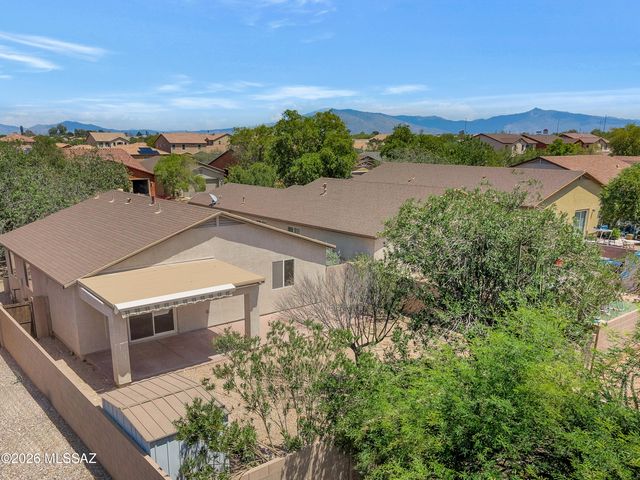 5082 E Kittentails Drive, Tucson, AZ 85756