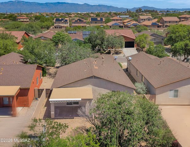 5082 E Kittentails Drive, Tucson, AZ 85756
