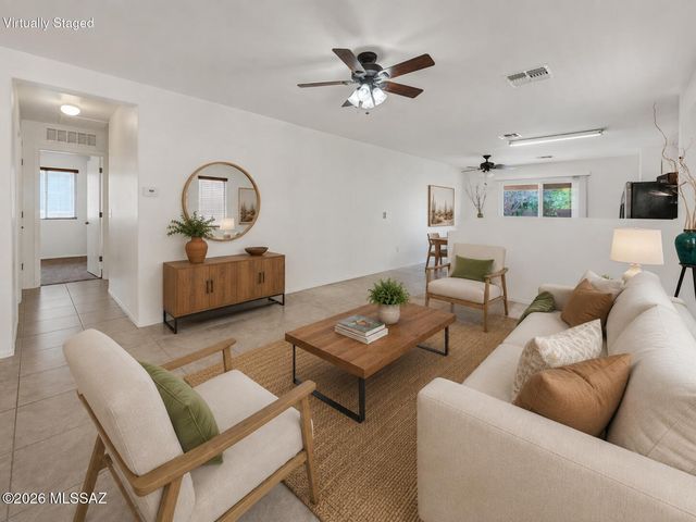 5082 E Kittentails Drive, Tucson, AZ 85756