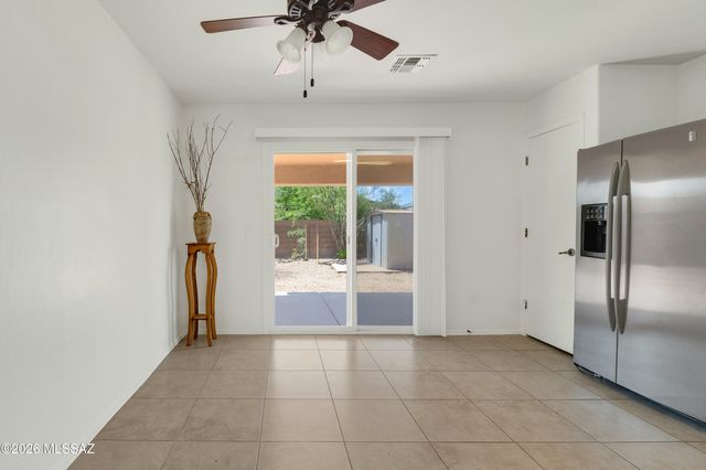 5082 E Kittentails Drive, Tucson, AZ 85756