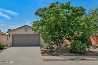 5082 E Kittentails Drive, Tucson, AZ 85756