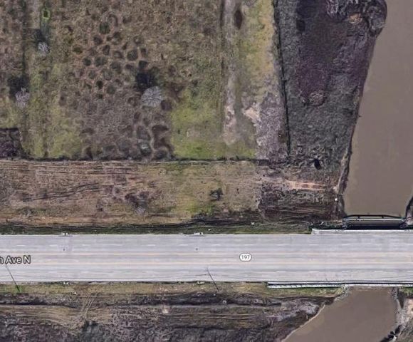 00 197 Loop, Texas City, TX 77590