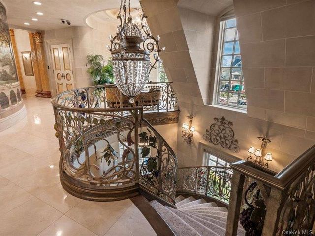 637 North Broadway, Call Listing Agent, NY 12866