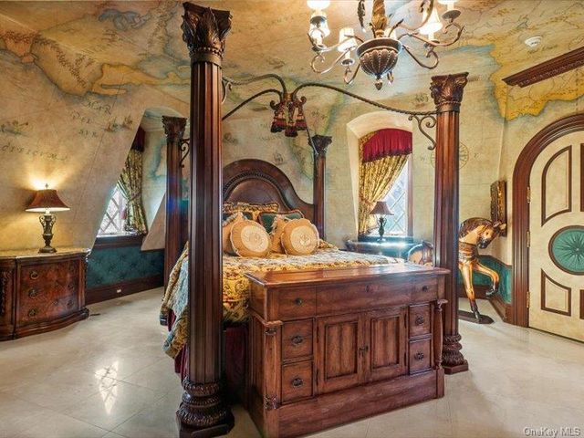 637 North Broadway, Call Listing Agent, NY 12866