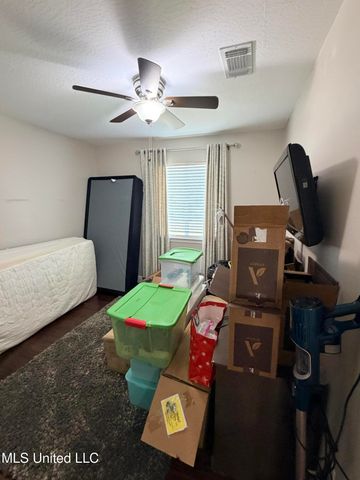 15 S Highlands Drive, Poplarville, MS 39470