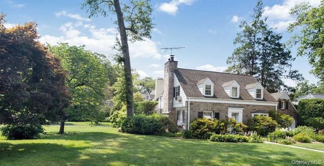 115 Ogden Avenue, White Plains, NY 10605