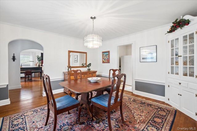 115 Ogden Avenue, White Plains, NY 10605