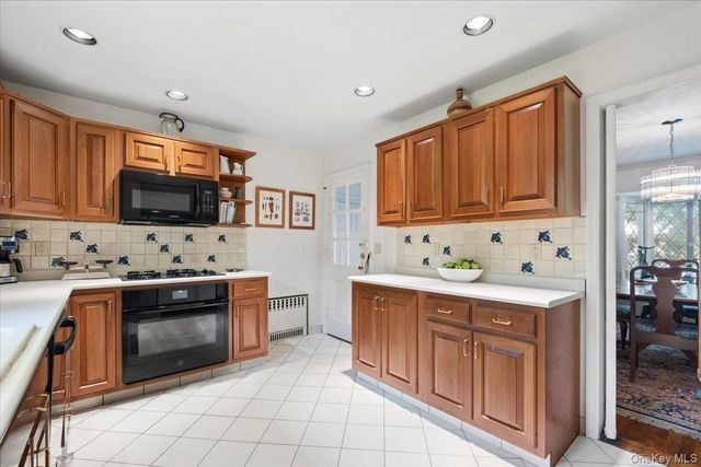 115 Ogden Avenue, White Plains, NY 10605