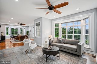 700 S ROBERTS RD, Bryn Mawr, PA 19010