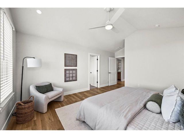 964 Saint Andrews Ln, Louisville, CO 80027