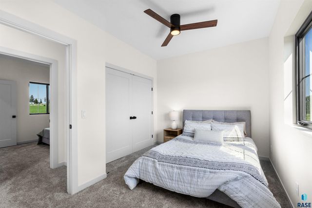 507 Mill Pond Rd Road, Rock Rapids, IA 51246