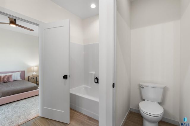 507 Mill Pond Rd Road, Rock Rapids, IA 51246