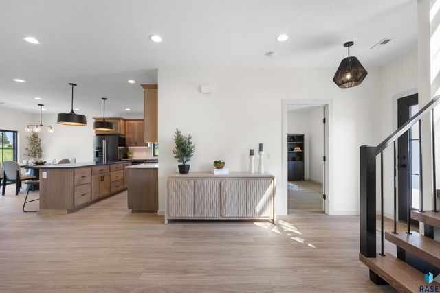 507 Mill Pond Rd Road, Rock Rapids, IA 51246