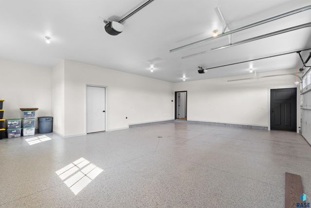 507 Mill Pond Rd Road, Rock Rapids, IA 51246