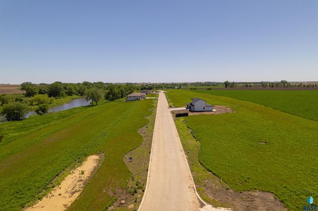 507 Mill Pond Rd Road, Rock Rapids, IA 51246