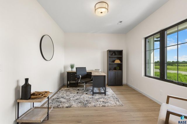 507 Mill Pond Rd Road, Rock Rapids, IA 51246