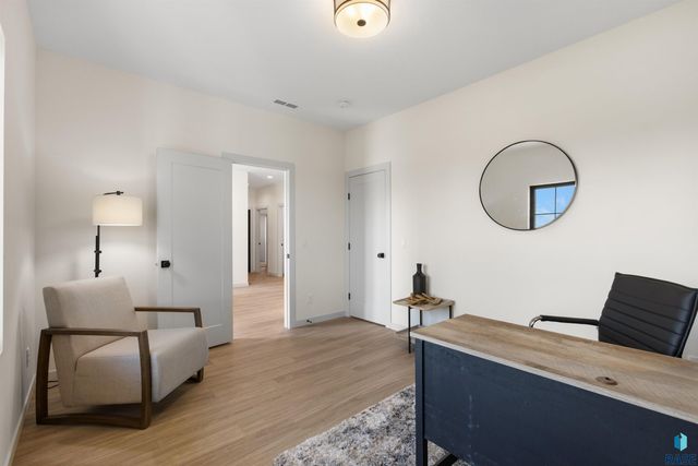 507 Mill Pond Rd Road, Rock Rapids, IA 51246