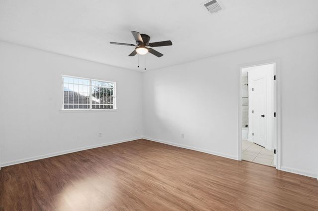 7019 Winding Trace Drive, Houston, TX 77086