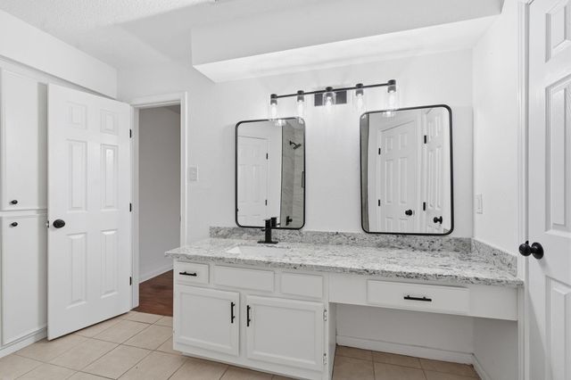 7019 Winding Trace Drive, Houston, TX 77086