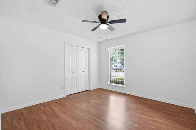 7019 Winding Trace Drive, Houston, TX 77086
